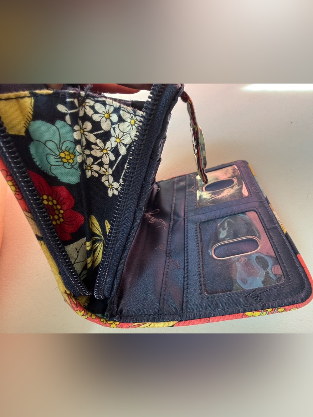 Vera Bradley Happy Snails Turnlock Credit Card  Wallet Clutch Large - Picture 16 of 16